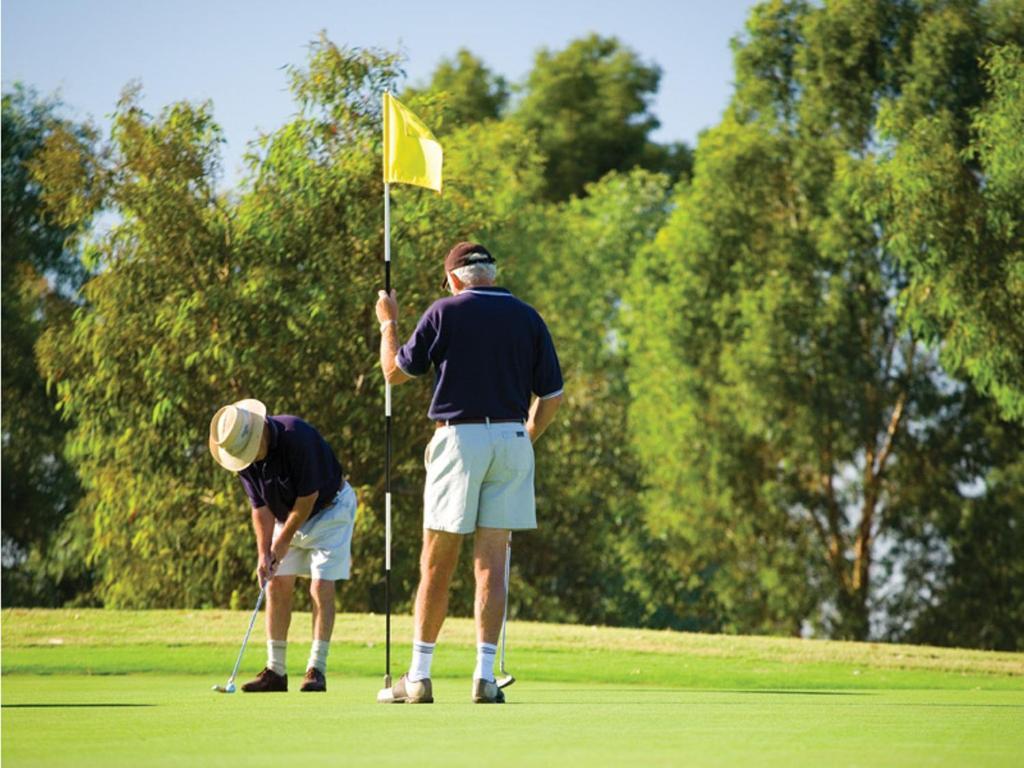 Rich River Golf Club Moama Extérieur photo
